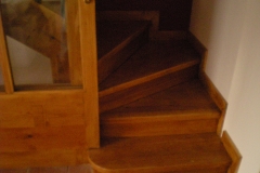 Escalera de madera